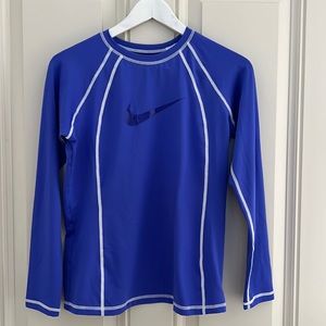 Women’s swim shirt/surf shirt